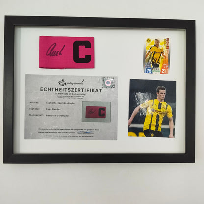 Kapitänsbinde Sven Bender signiert im Rahmen BVB 09