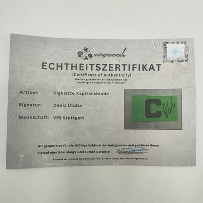 Kapitänsbinde Deniz Undav signiert im Rahmen VFB Stuttgart Fußball Autogramm