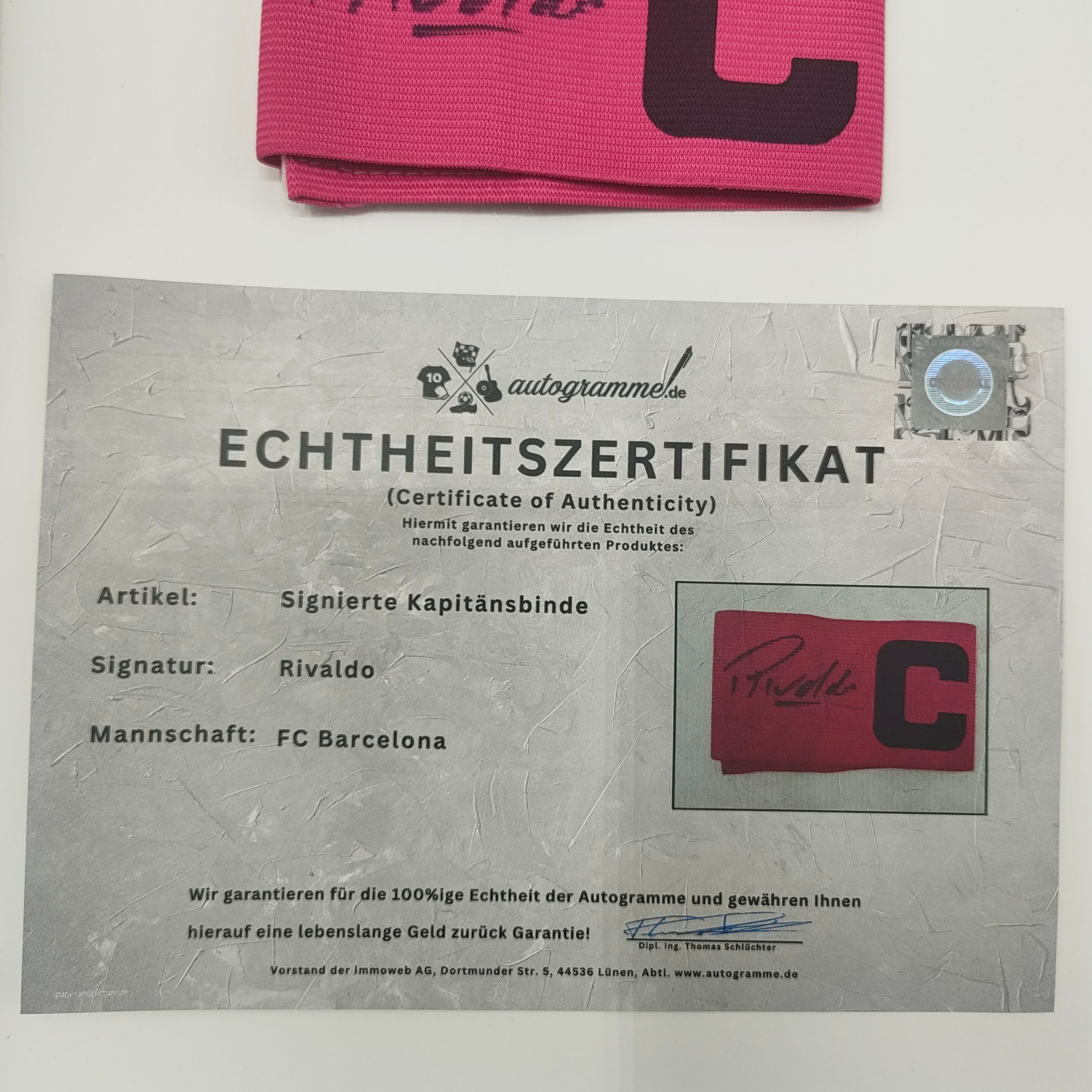 Kapitänsbinde Rivaldo signiert im Rahmen FC Barcelona Fußball Autogramm