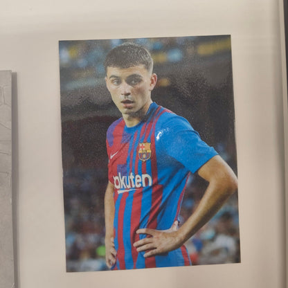 Kapitänsbinde Pedri signiert im Rahmen Spanien Autogramm COA Fußball