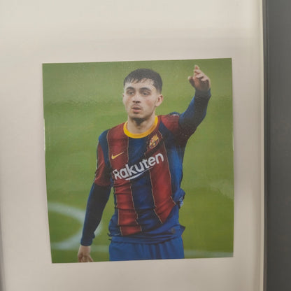 Kapitänsbinde Pedri signiert im Rahmen Spanien Autogramm COA Fußball