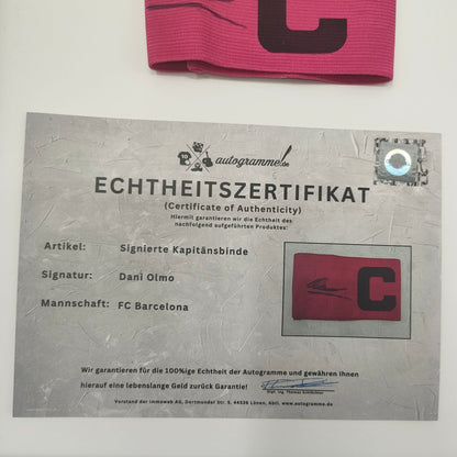 Kapitänsbinde Dani Olmo signiert im Rahmen Spanien Autogramm