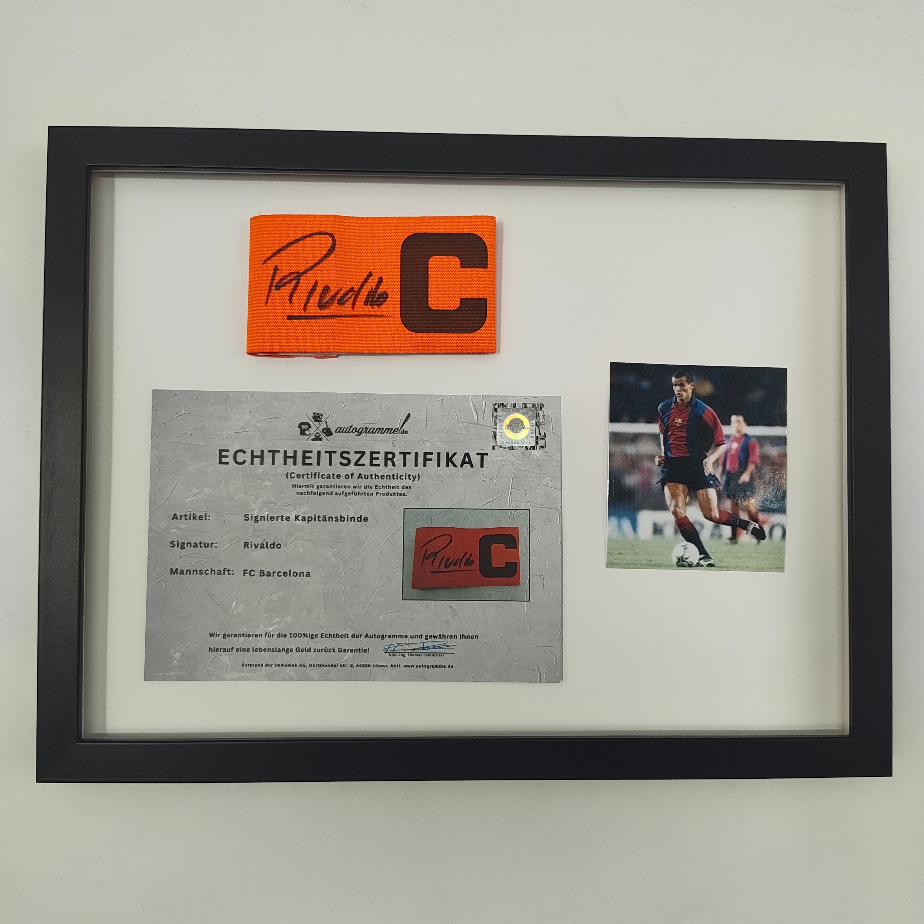 Kapitänsbinde Rivaldo signiert im Rahmen FC Barcelona Fußball Autogramm