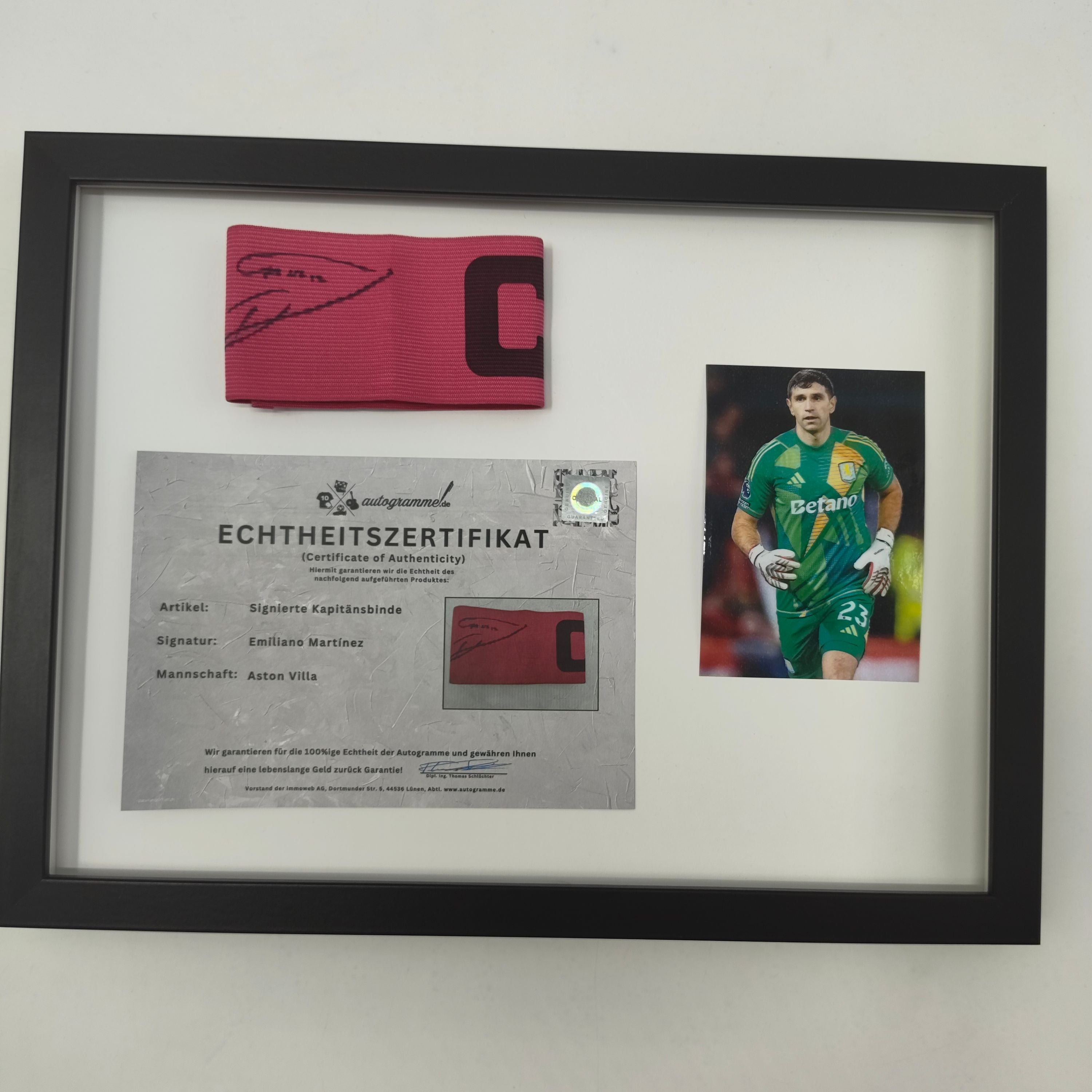 Kapitänsbinde Emiliano Martínez signiert im Aston Villa COA Pink