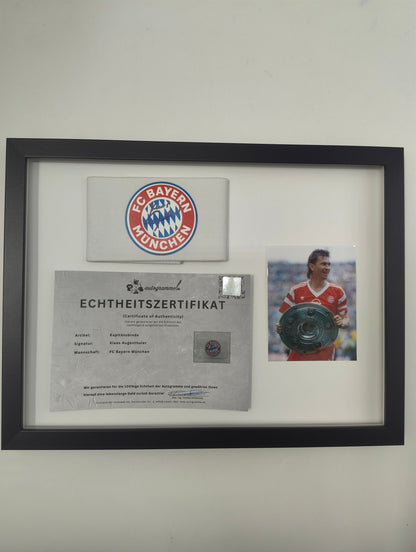 Kapitänsbinde Klaus Augenthaler signiert im Rahmen COA Bayern München Fußball
