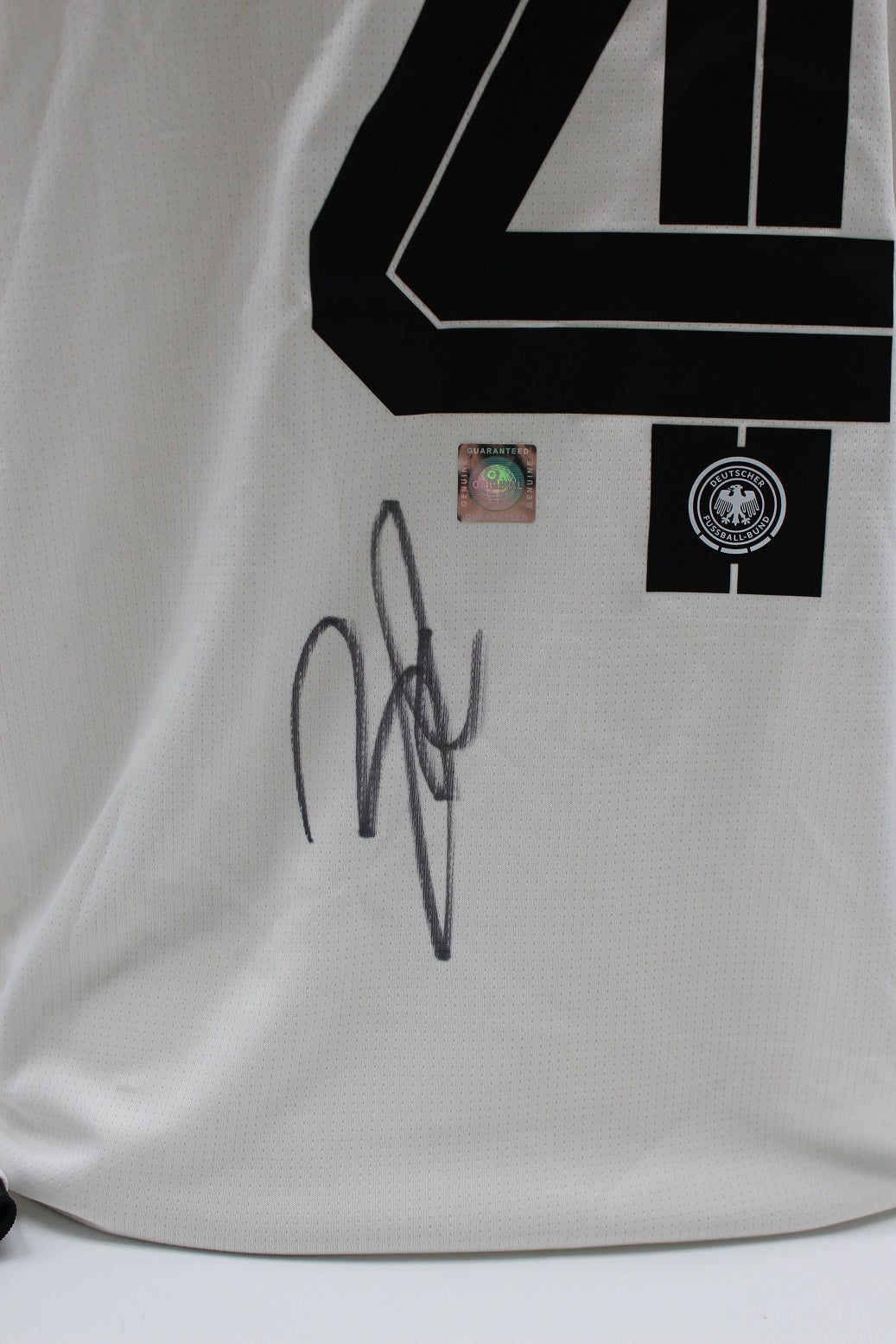 DFB Langarmtrikot WM 2026 Jonathan Tah signiert Autogramme Adidas COA neu L