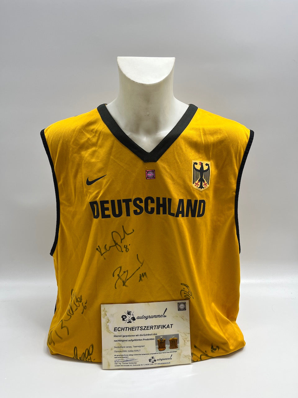 Deutschland Basketball Trikot Olympia 2008 Teamsigniert Neu Dirk Nowitzki XXXLT