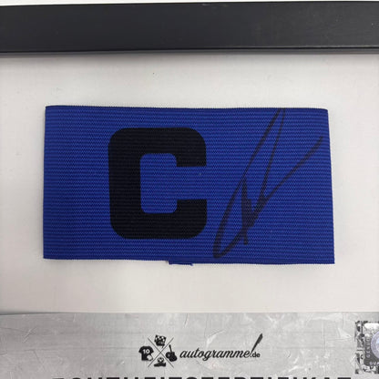 Kapitänsbinde Manuel Neuer signiert im Rahmen Deutschland Fußball Autogramm
