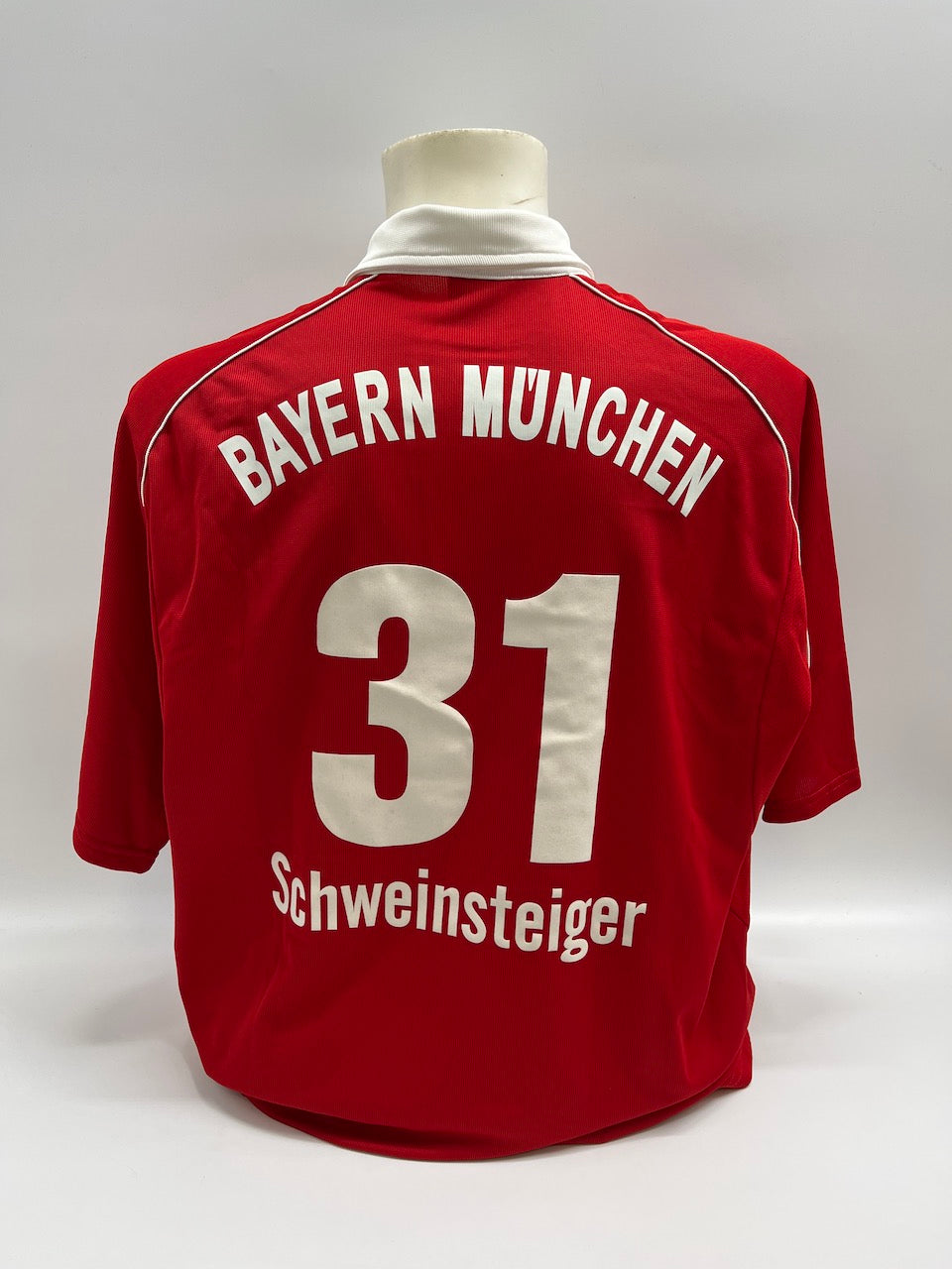 Bayern Munich jersey personally signed by Rainer Zobel Autograph COA Adidas size 176