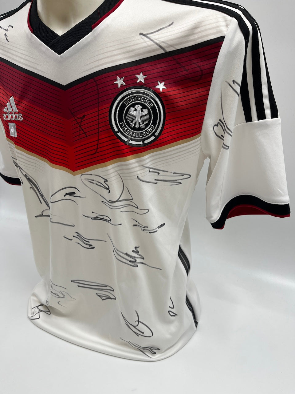 Deutschland Trikot WM 2014 Teamsigniert Autogramm DFB Weltmeister Adidas M