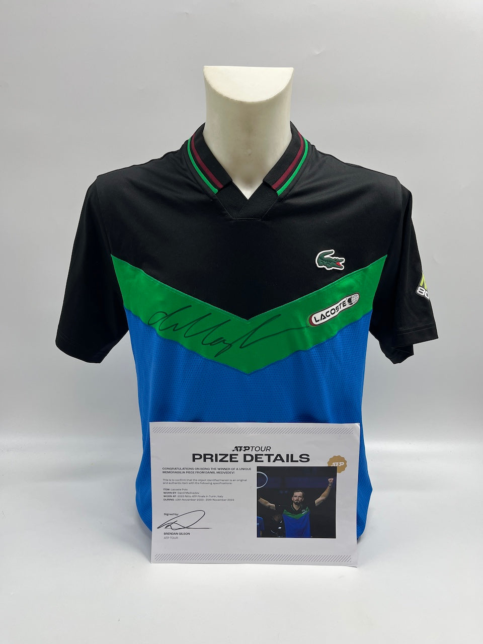 Daniil Medwedew original getragen & signiertes Poloshirt Tennis