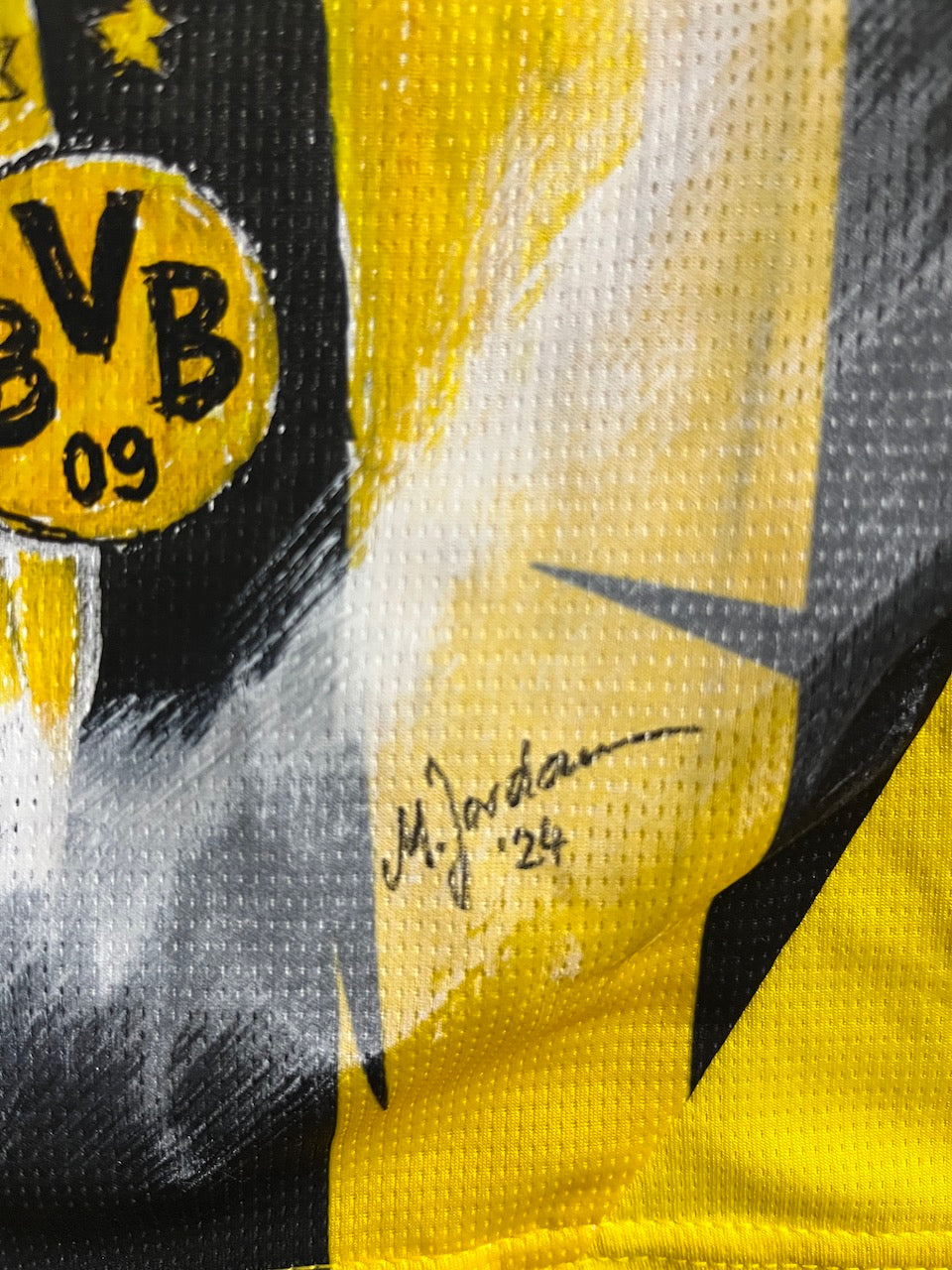 Borussia Dortmund jersey portrait Julian Brandt hand-painted and signed in frame Puma BVB