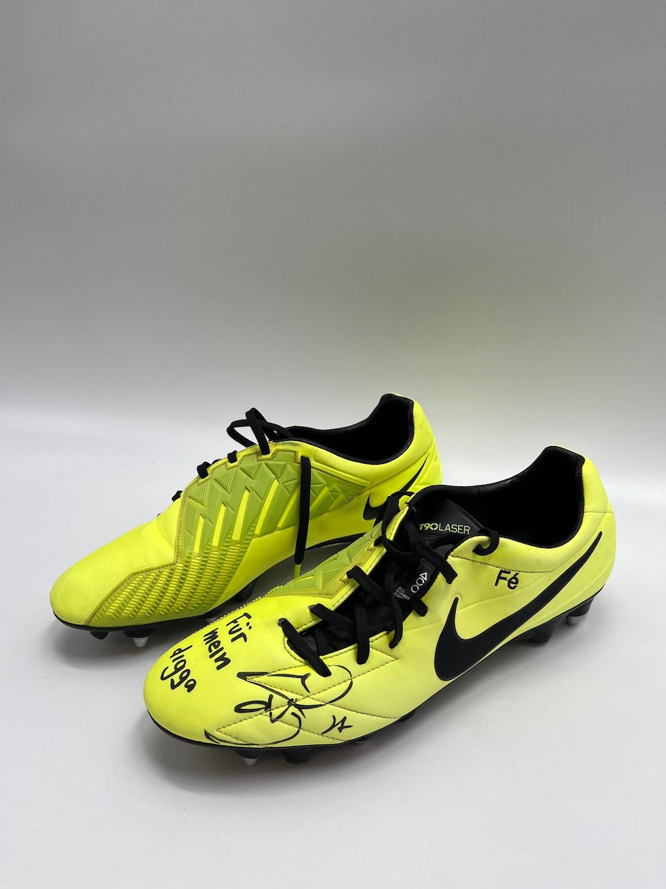 Matchworn Fußballschuhe Felipe Santana signiert BVB Nike COA