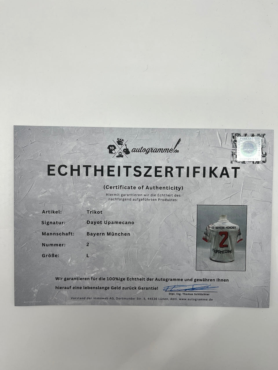 Bayern München Trikot Dayot Upamecano signiert Autogramm Adidas COA L