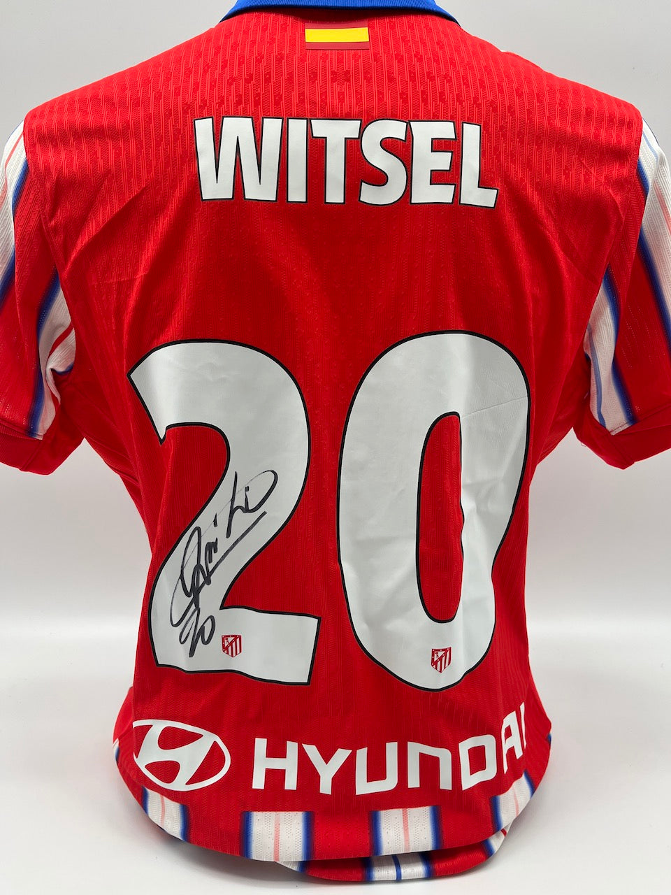 Matchworn Atletico Madrid Trikot getragen & signiert von Axel Witsel 15.01.2025