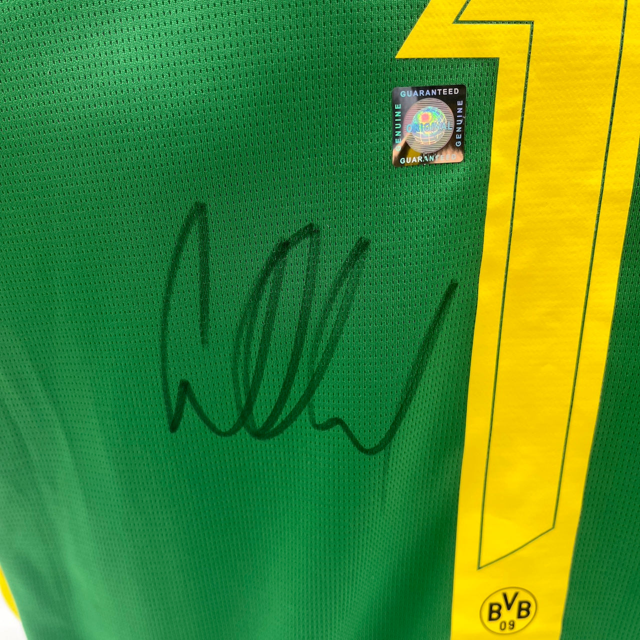 Borussia Dortmund Trikot Gregor Kobel signiert BVB Puma L