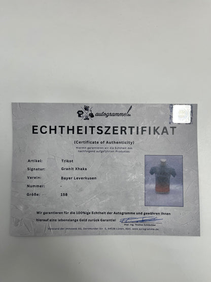 Bayer Leverkusen Trainingsshirt Granit Xhaka signiert Autogramm Castore 158