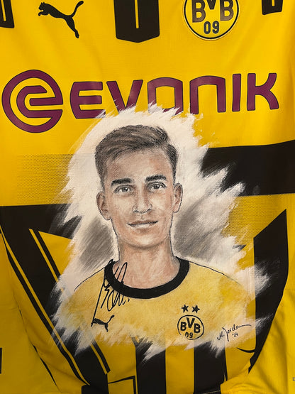 Borussia Dortmund Trikot Portrait Nico Schlotterbeck handgemalt und signiert BVB