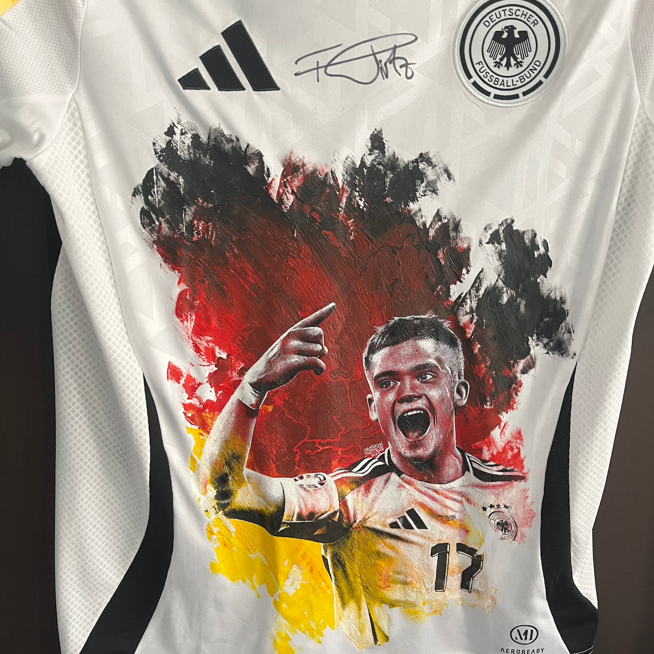 Deutschland Trikot Portrait Florian Wirtz handgemalt und signiert DFB M