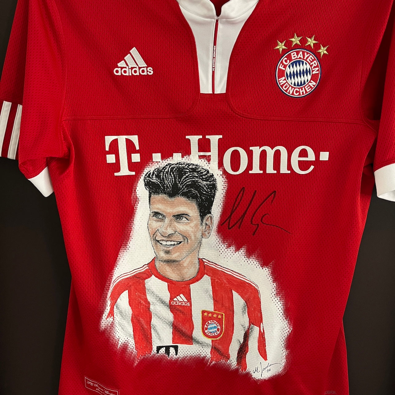 Bayern München Trikot Portrait Mario Gomez handgemalt und signiert M