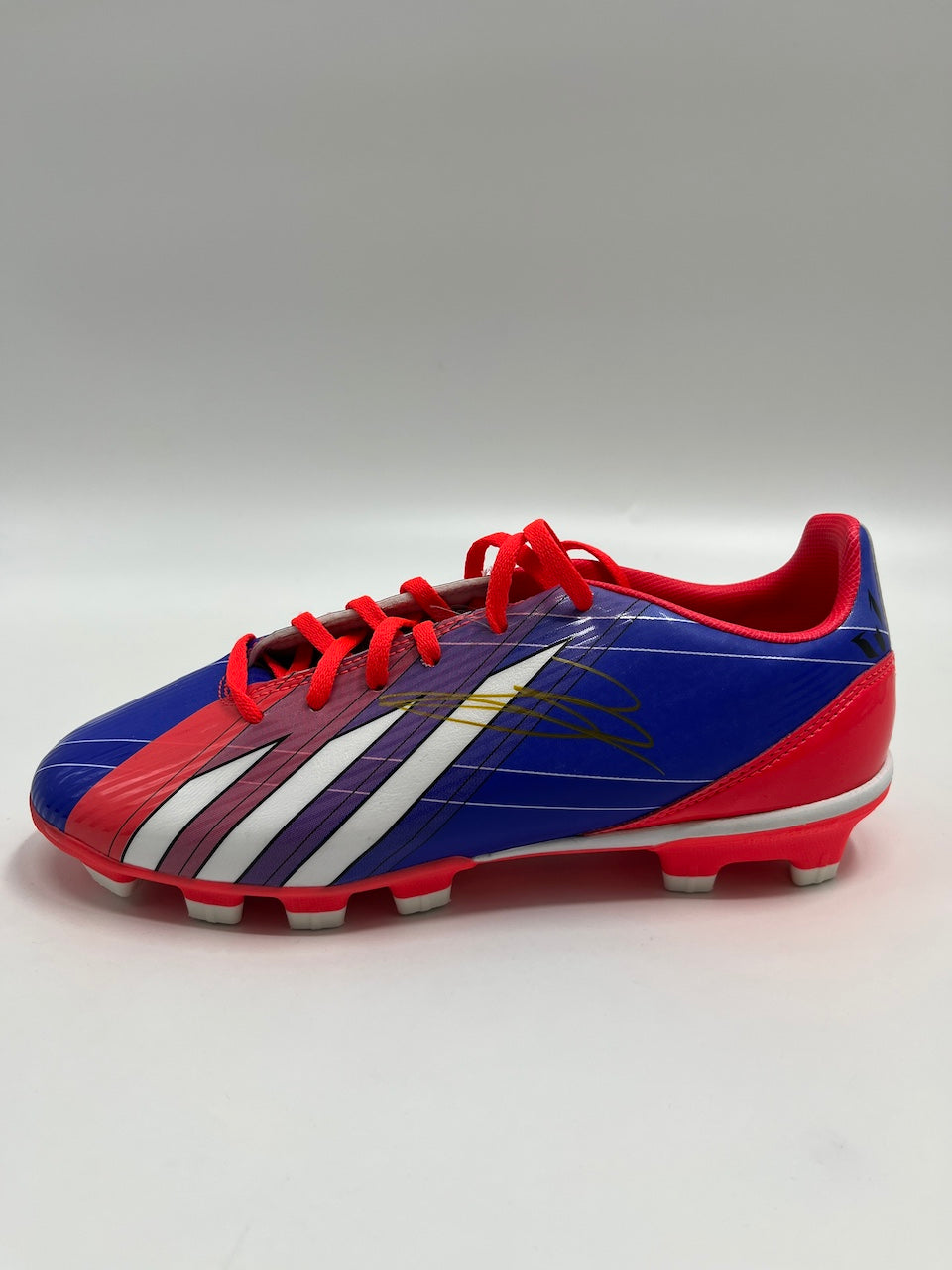 Fußballschuh Ramy Bensebaini signiert Fußball Bundesliga Adidas