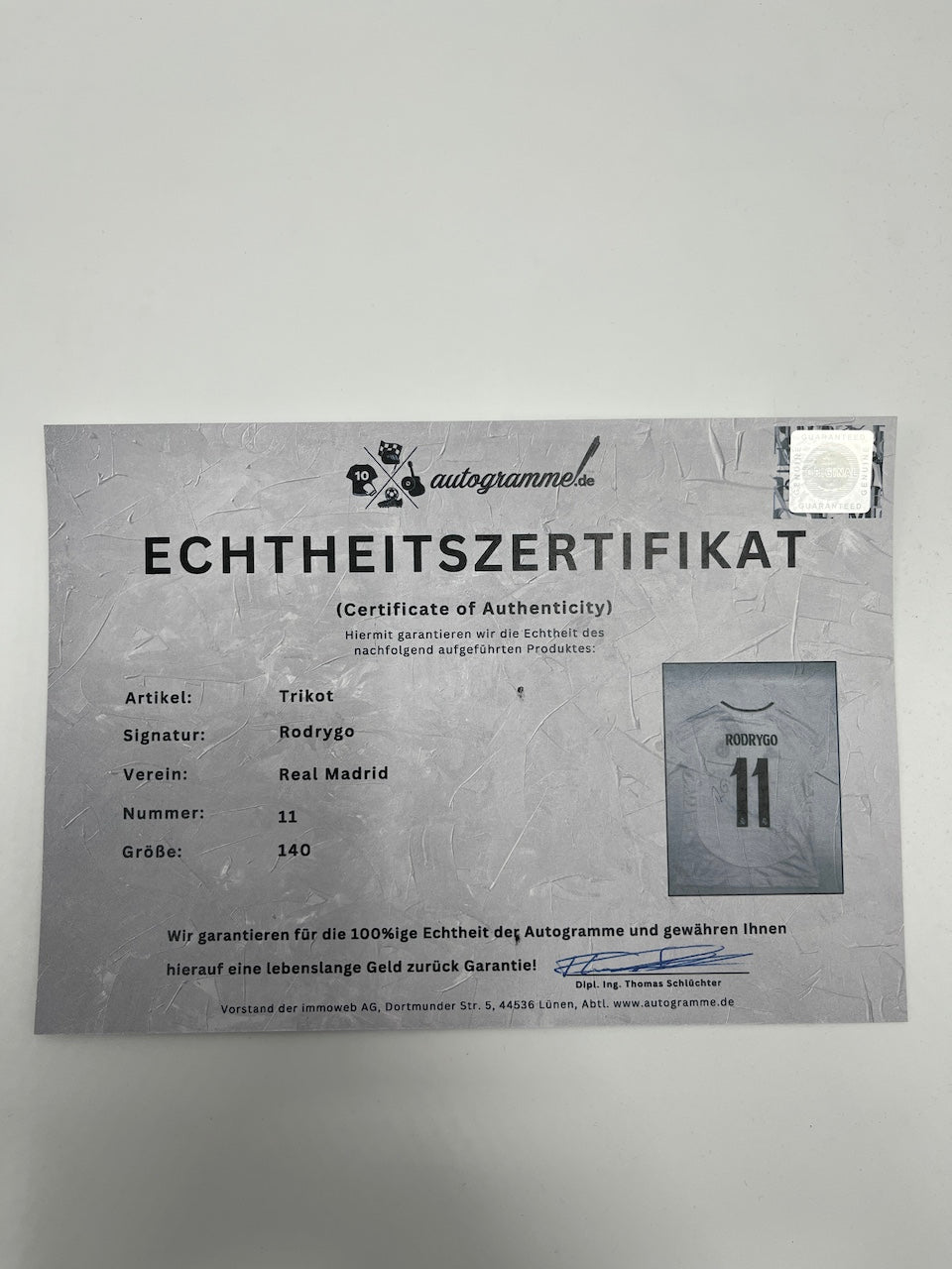 Real Madrid Trikot Rodrygo signiert im Rahmen COA Adidas Fußball 140