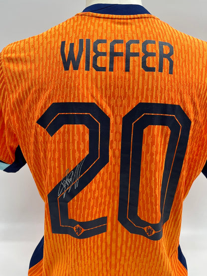 Matchworn Niederlande Trikot getragen & signiert von Mats Wieffer 20.03.2025