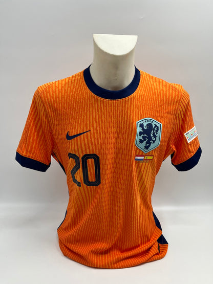Matchworn Niederlande Trikot getragen & signiert von Mats Wieffer 20.03.2025