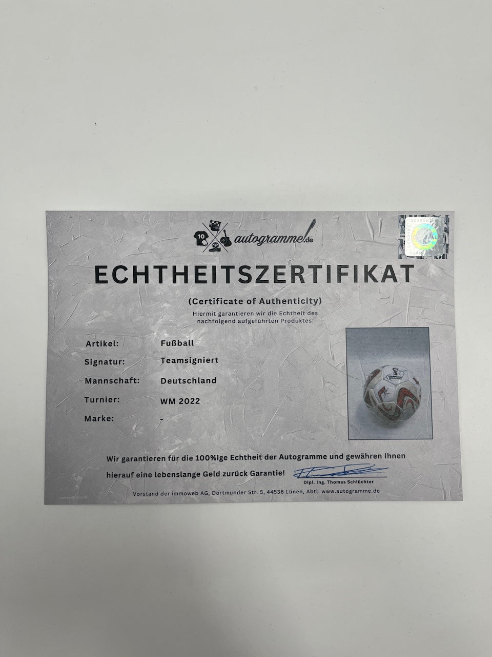 Fußball Teamsigniert WM 2022 in Vitrine DFB Autogramm COA Ball