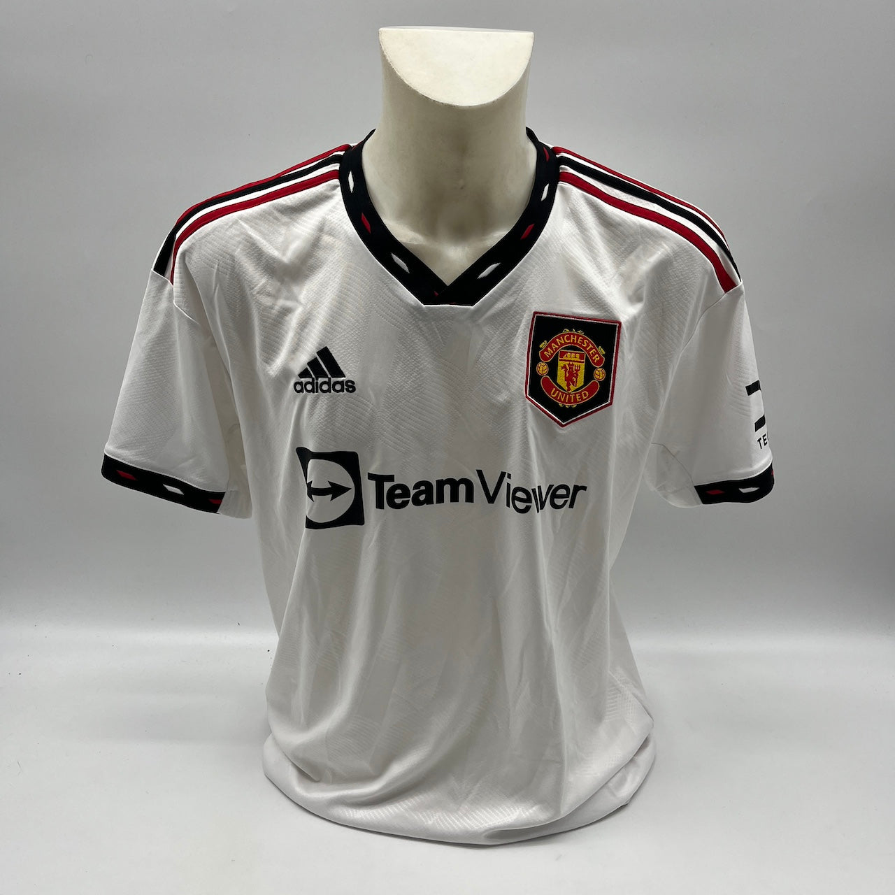 Manchester United Trikot Alejandro Garnacho signiert Autogramm Adidas COA L