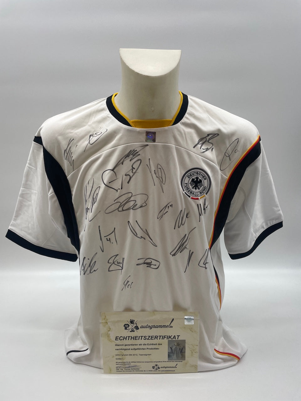 Deutschland Fanshirt EM 2012 Teamsigniert DFB Fußball Autogramm COA Adidas Neu L