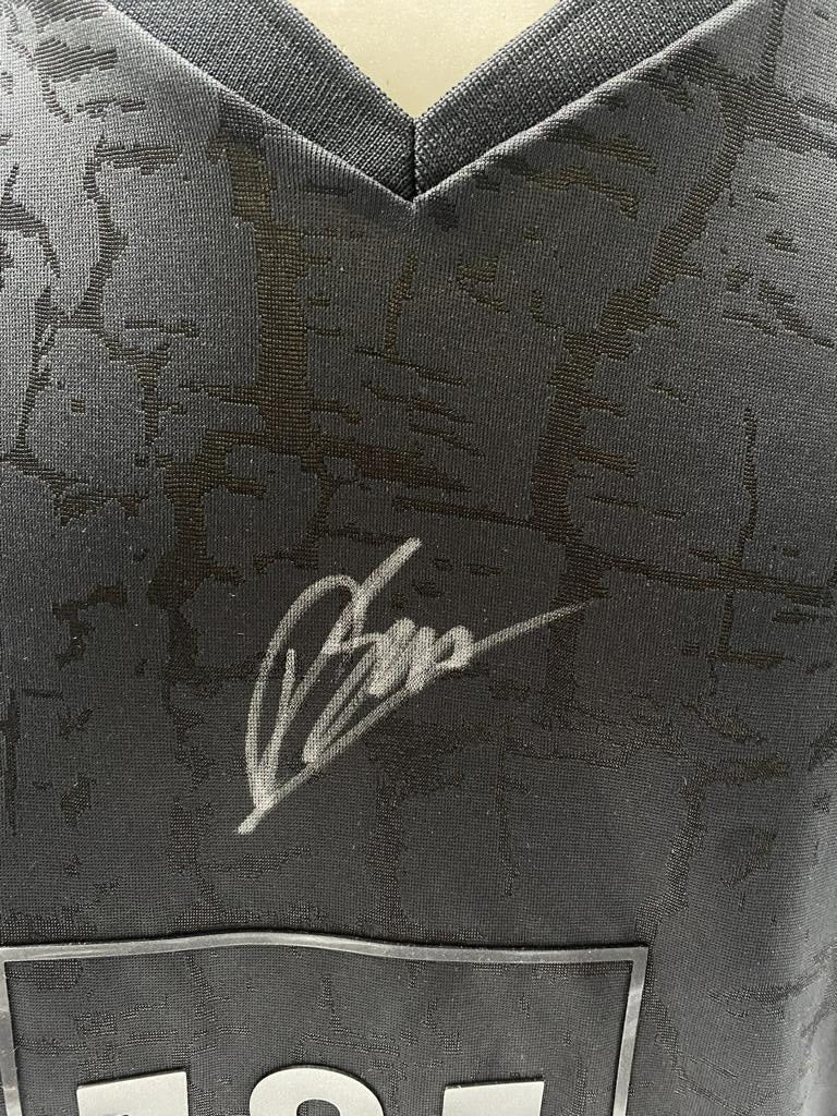 Borussia Dortmund special edition jersey signed by Daniel Svensson, autographed, Puma BVB XXL