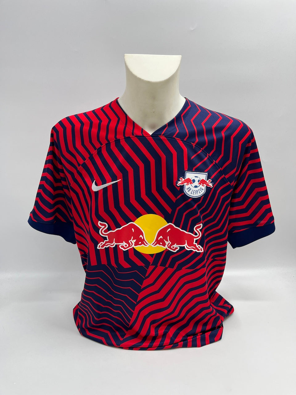 RB Leipzig Trikot Mohamed Simakan signiert COA Autogramm Fußball Nike XL