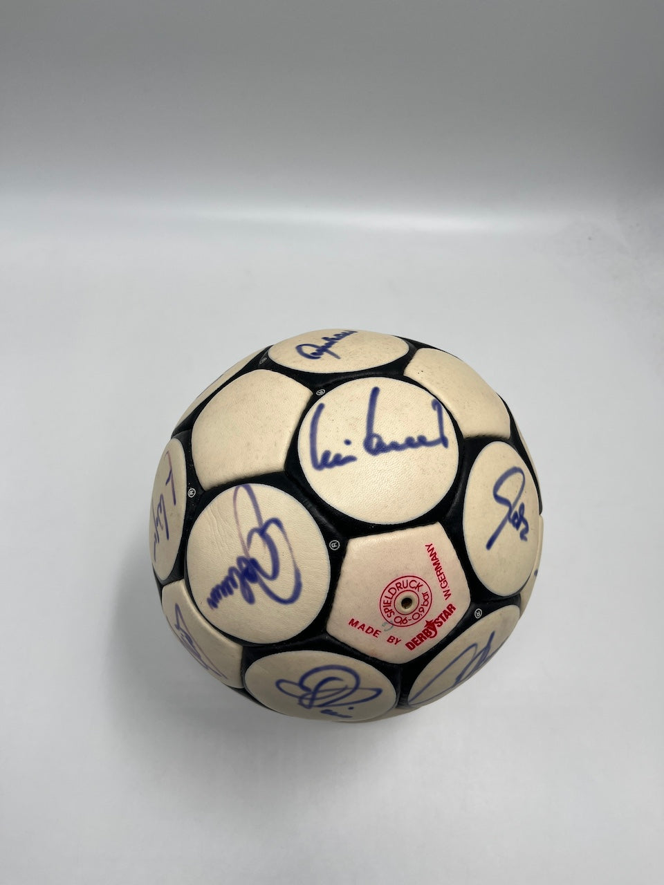 FC Bayern München Fußball Teamsigniert 1988/1989 Autogramme Derbystar FCB