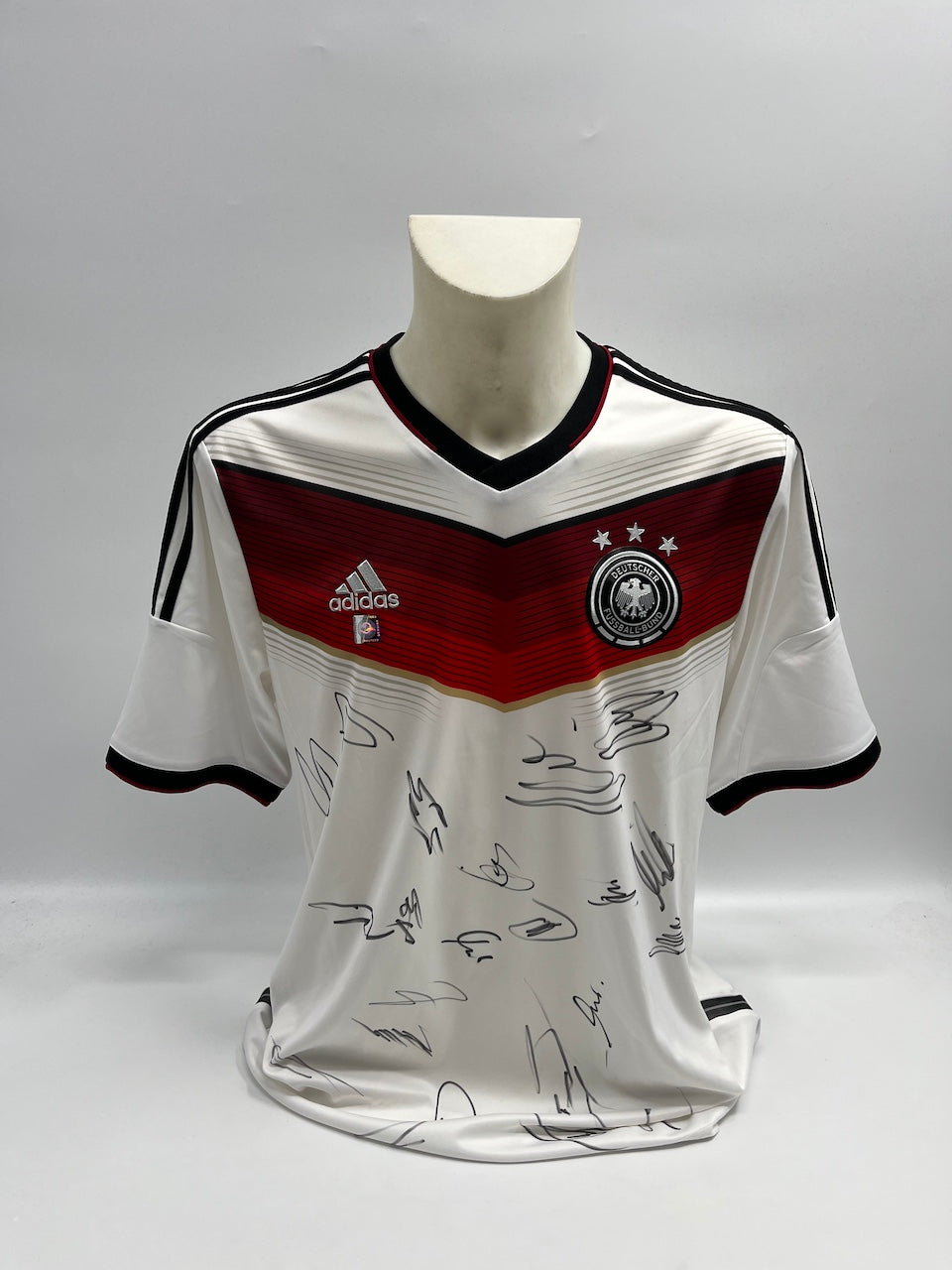 Deutschland Trikot WM 2014 Teamsigniert Fußball DFB Weltmeister Adidas L