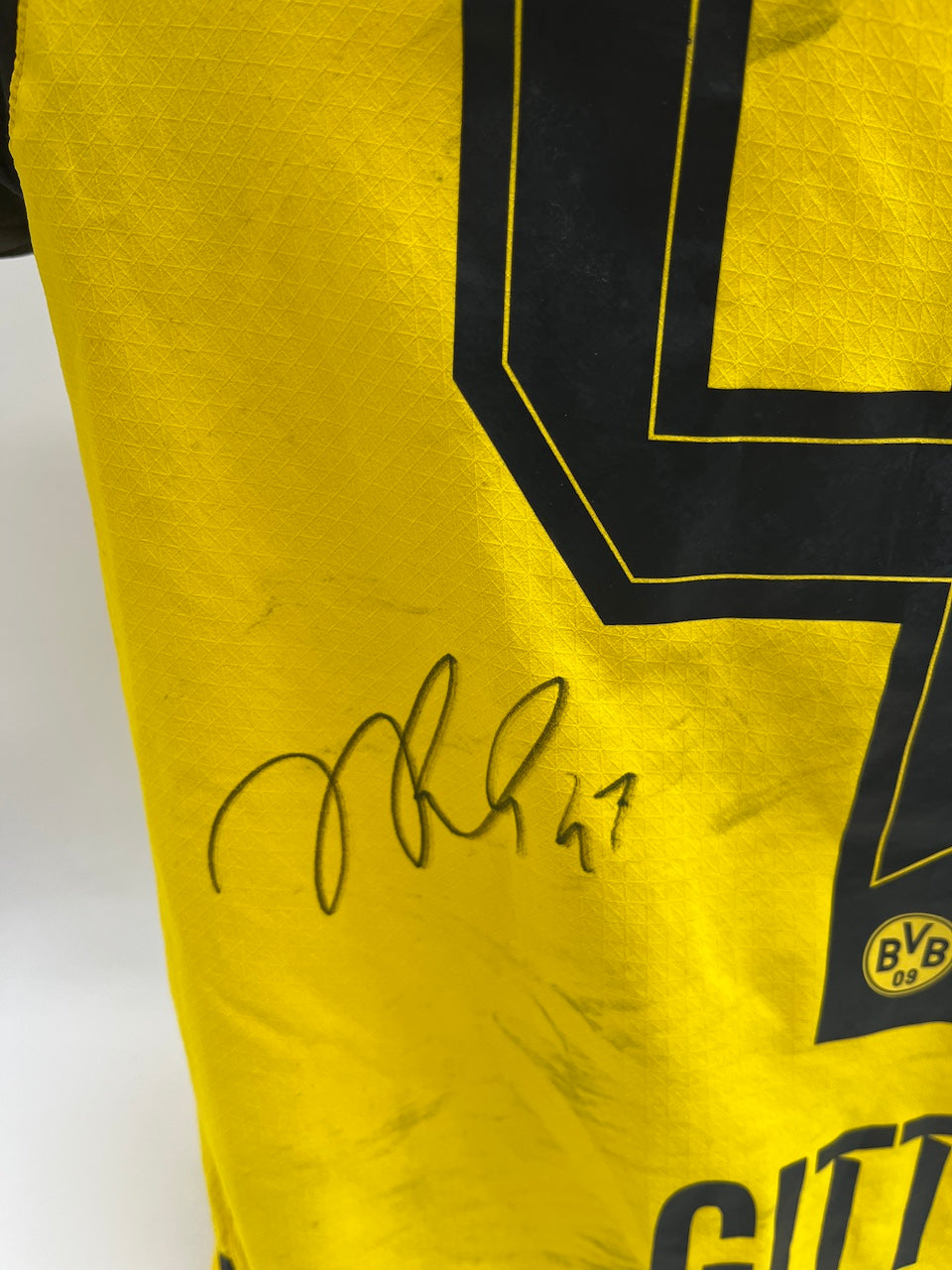 Matchworn Dortmund jersey worn by Jamie Gitten 25.01.2025 BVB-Bremen