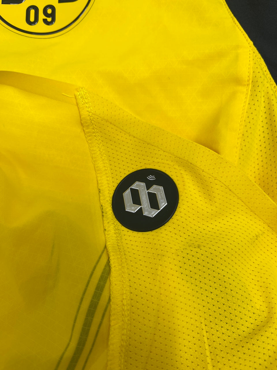 Matchworn Dortmund Trikot getragen und signiert von Julien Duranville 25.01.2025