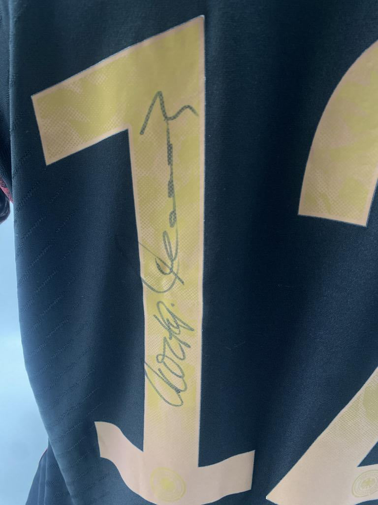 DFB Trikot Wolfgang Overath signiert Autogramm Adidas COA M