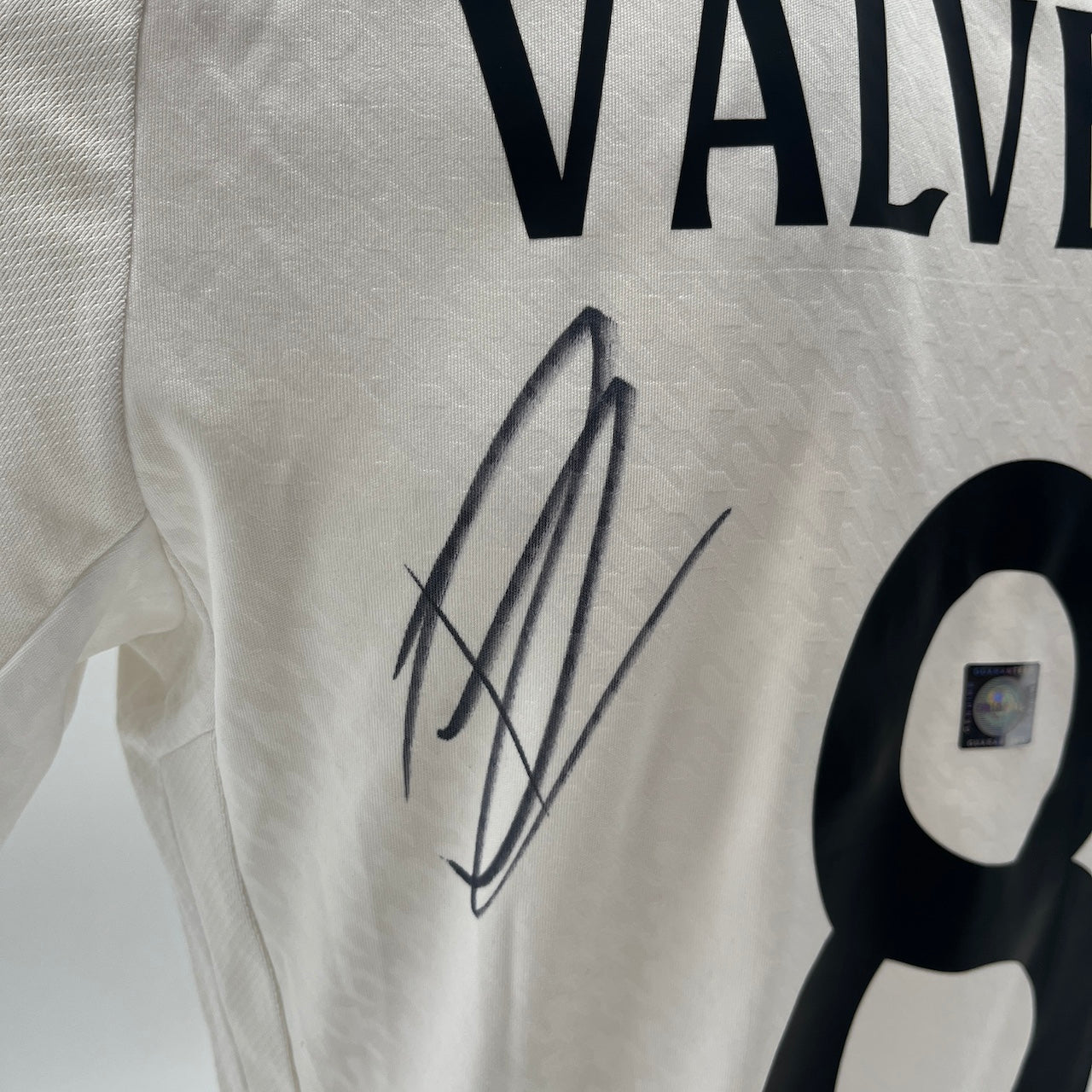 Real Madrid Trikot Federico Valverde signiert Autogramm Adidas COA 176