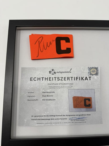 Kapitänsbinde Paul Wanner signiert im Rahmen PSV Eindhoven Autogramm