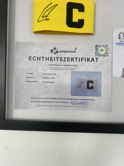Kapitänsbinde Philipp Lahm signiert im Rahmen Deutschland Fußball Autogramm