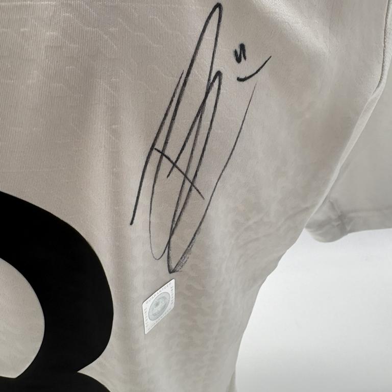 Real Madrid Trikot Federico Valverde signiert Autogramm Adidas COA 176
