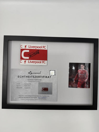 Kapitänsbinde Florian Wirtz signiert im Rahmen FC Liverpool Autogramm