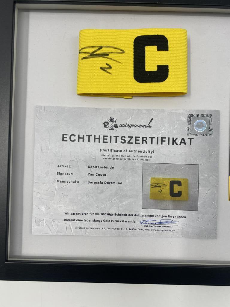 El brazalete de capitán Yan Couto ficha al nuevo COA del Borussia Dortmund