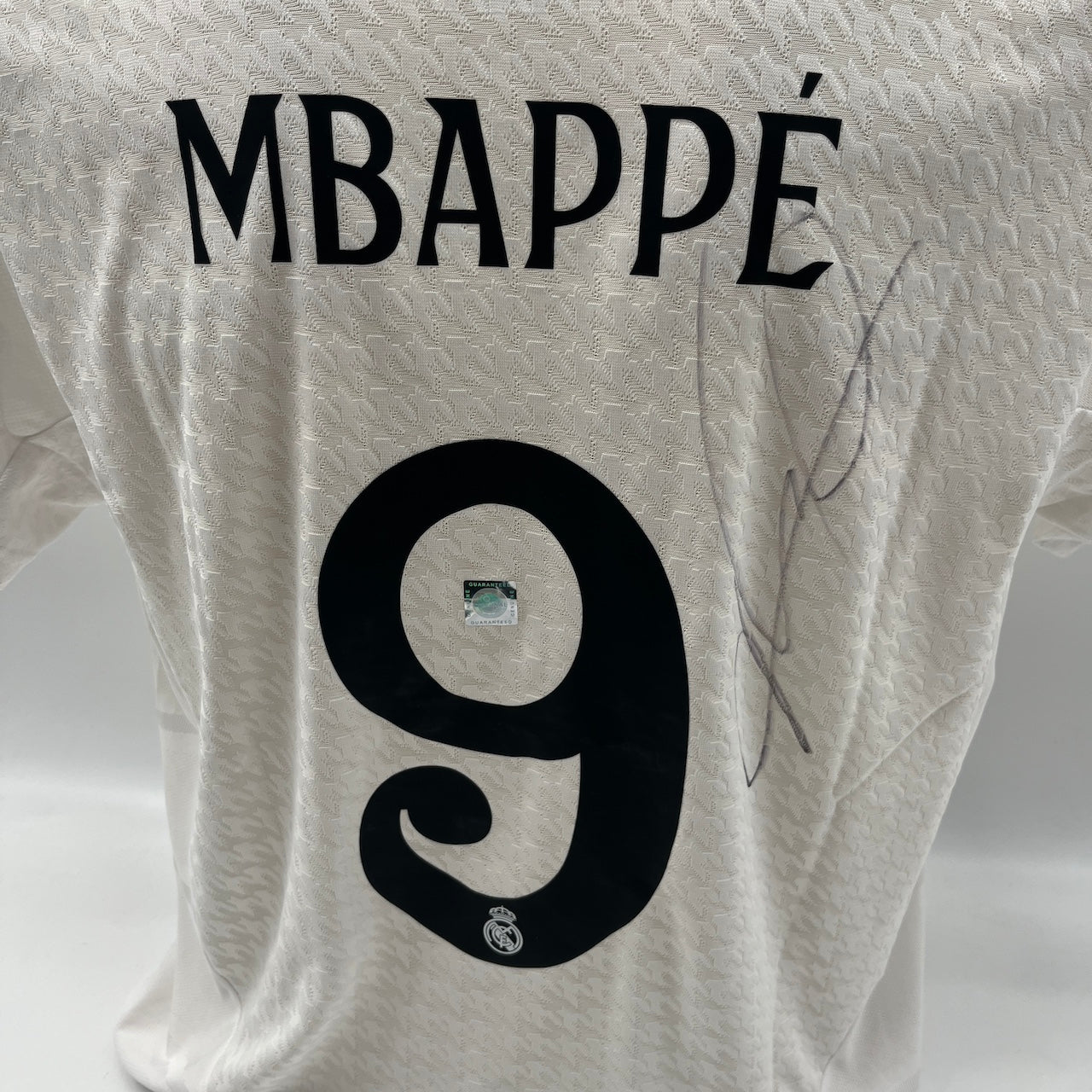 Real Madrid Authentic-Trikot Kylian Mbappe signiert Autogramm Adidas COA L