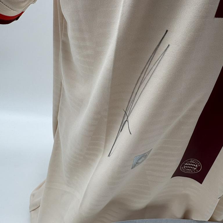 Bayern München Damentrikot Michael Olise signiert Autogramm Adidas COA L