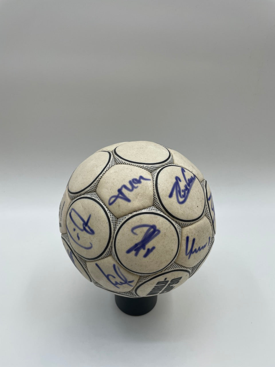 FC Bayern Fußball Teamsigniert 1988/1989 Unterschrift Autogramm Derbystar Ball