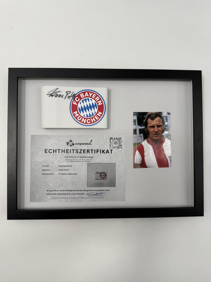 Kapitänsbinde Franz Roth signiert im Rahmen Bayern München Autogramm COA