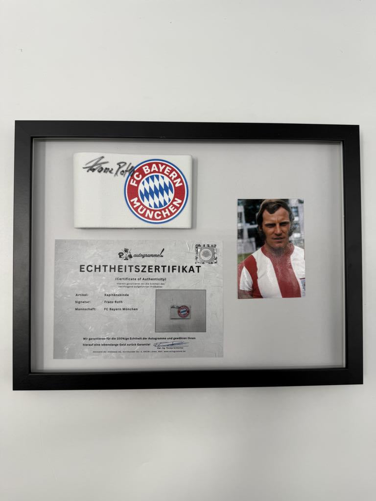 Kapitänsbinde Franz Roth signiert im Rahmen Bayern München Autogramm COA