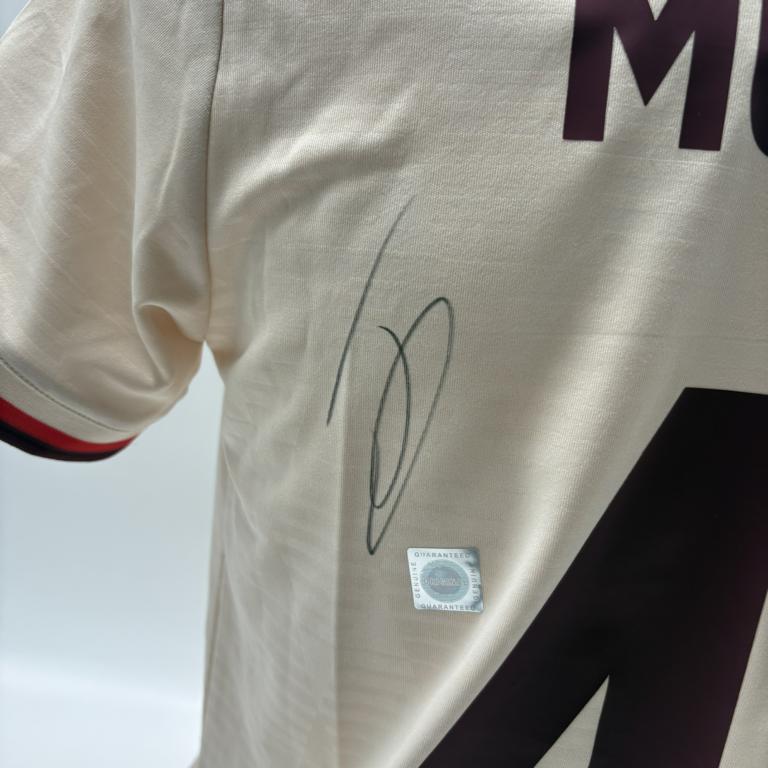 Bayern München Damentrikot Jamal Musiala signiert Autogramm Adidas COA L
